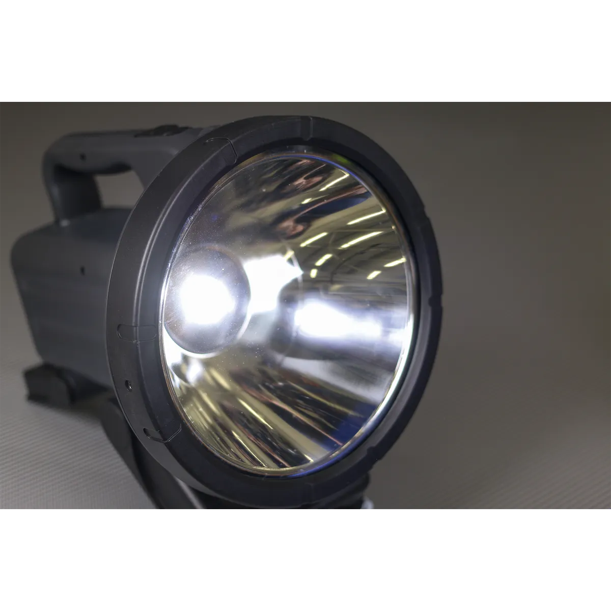 Rechargeable Spotlight 30W CREE LED